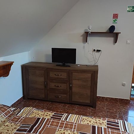 Zanati Apartmannhaz Nagykapornak Exterior foto