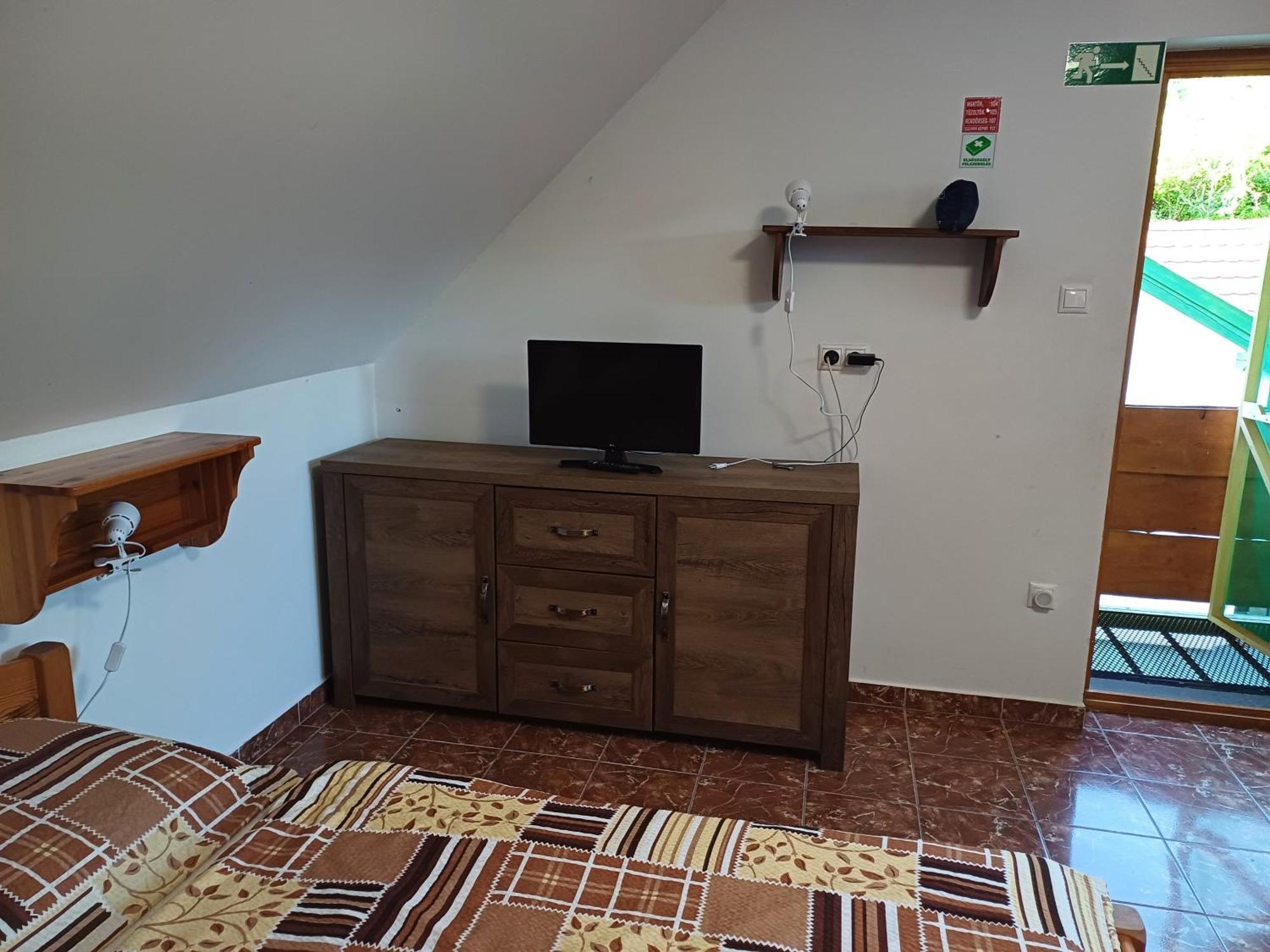 Zanati Apartmannhaz Nagykapornak Exterior foto