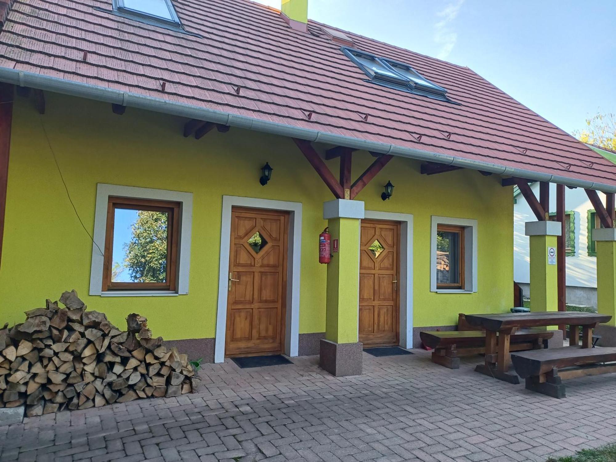 Zanati Apartmannhaz Nagykapornak Exterior foto